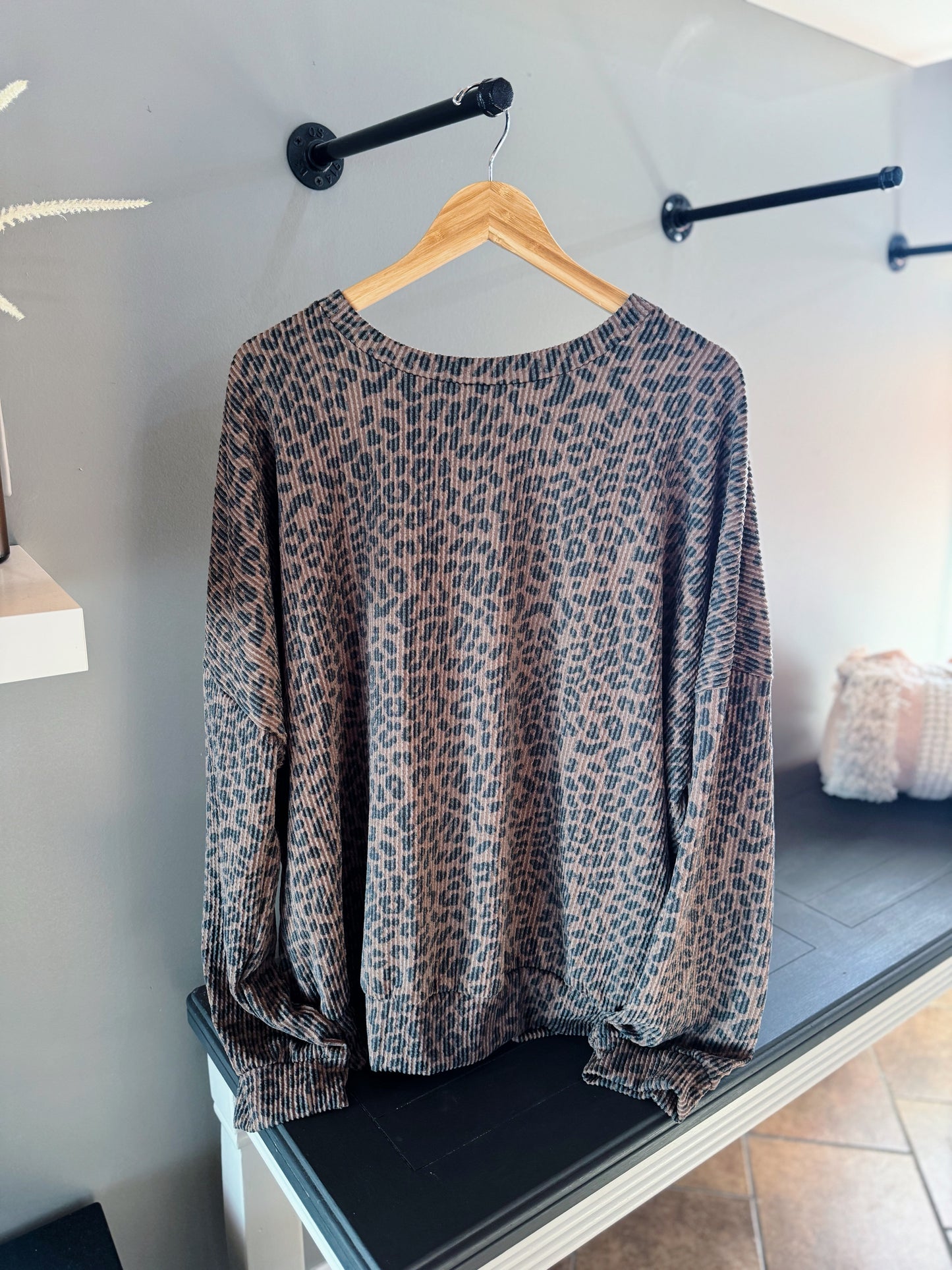 Curvy Urban Ribbed Leopard Top