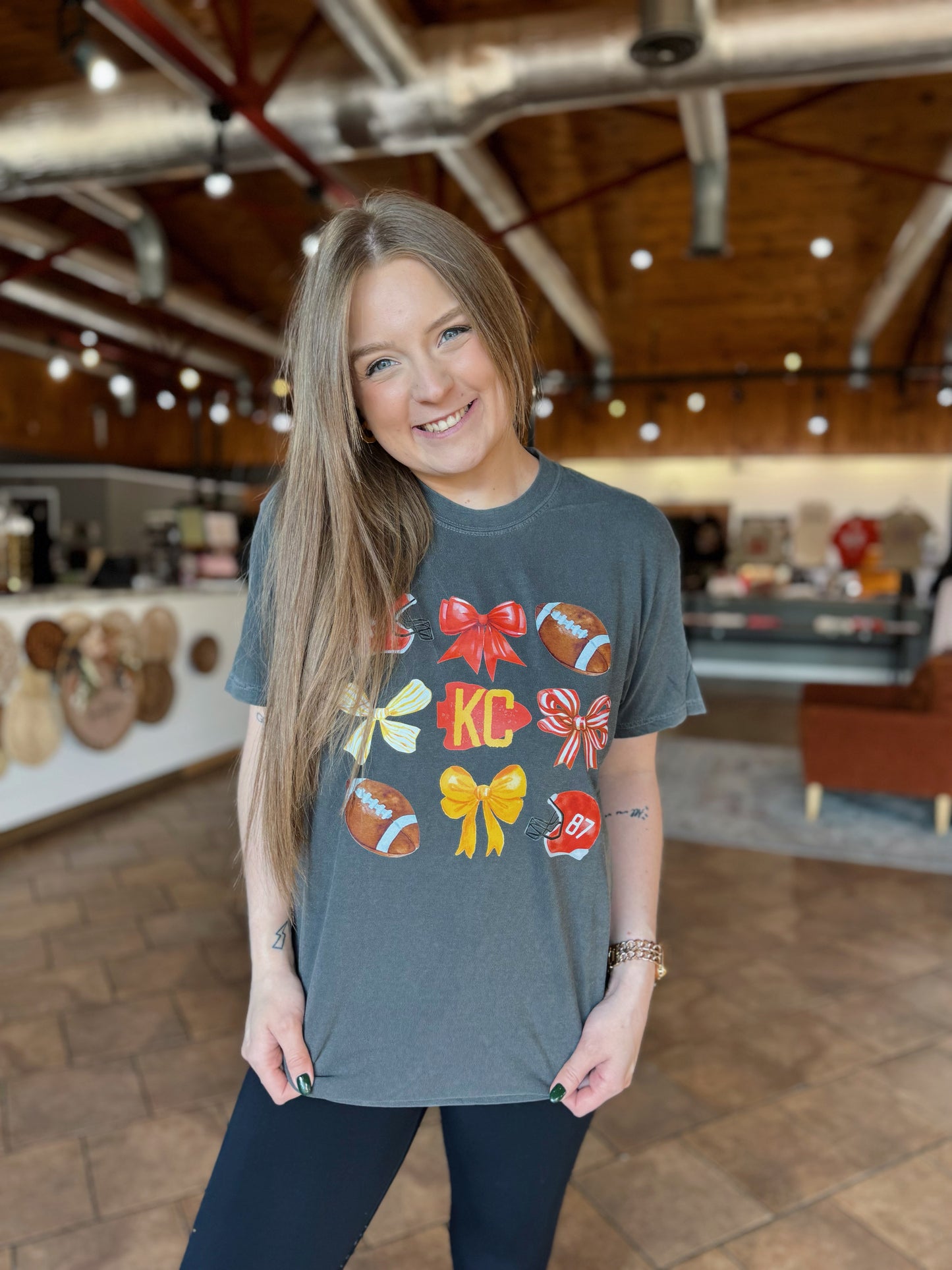 Mineral Wash Chiefs Coquette Tee