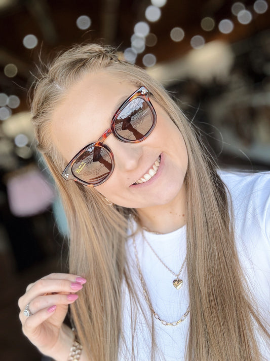 Amelia Classic Sunglasses