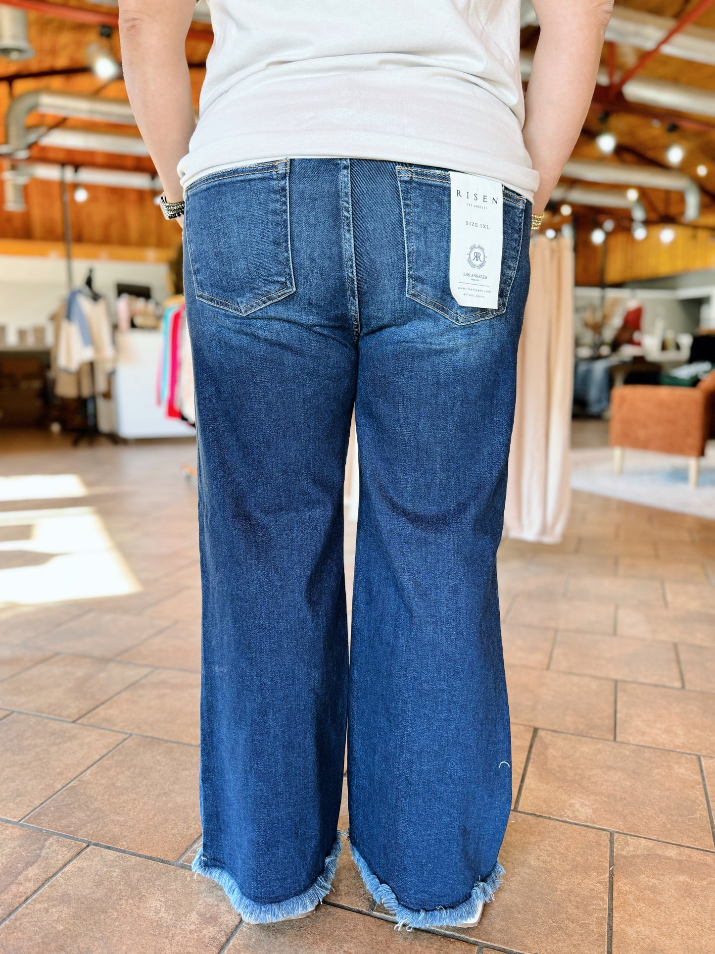 Curvy Taria's Mid Rise Cropped Jeans