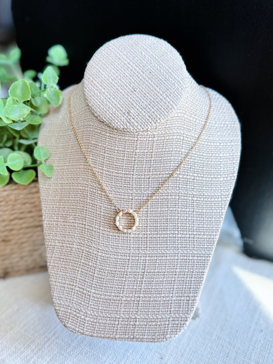 Gold Pearl Pendant Necklace