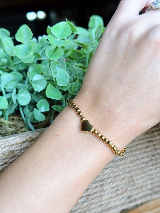 Gold Beaded Heart Clasp Bracelet