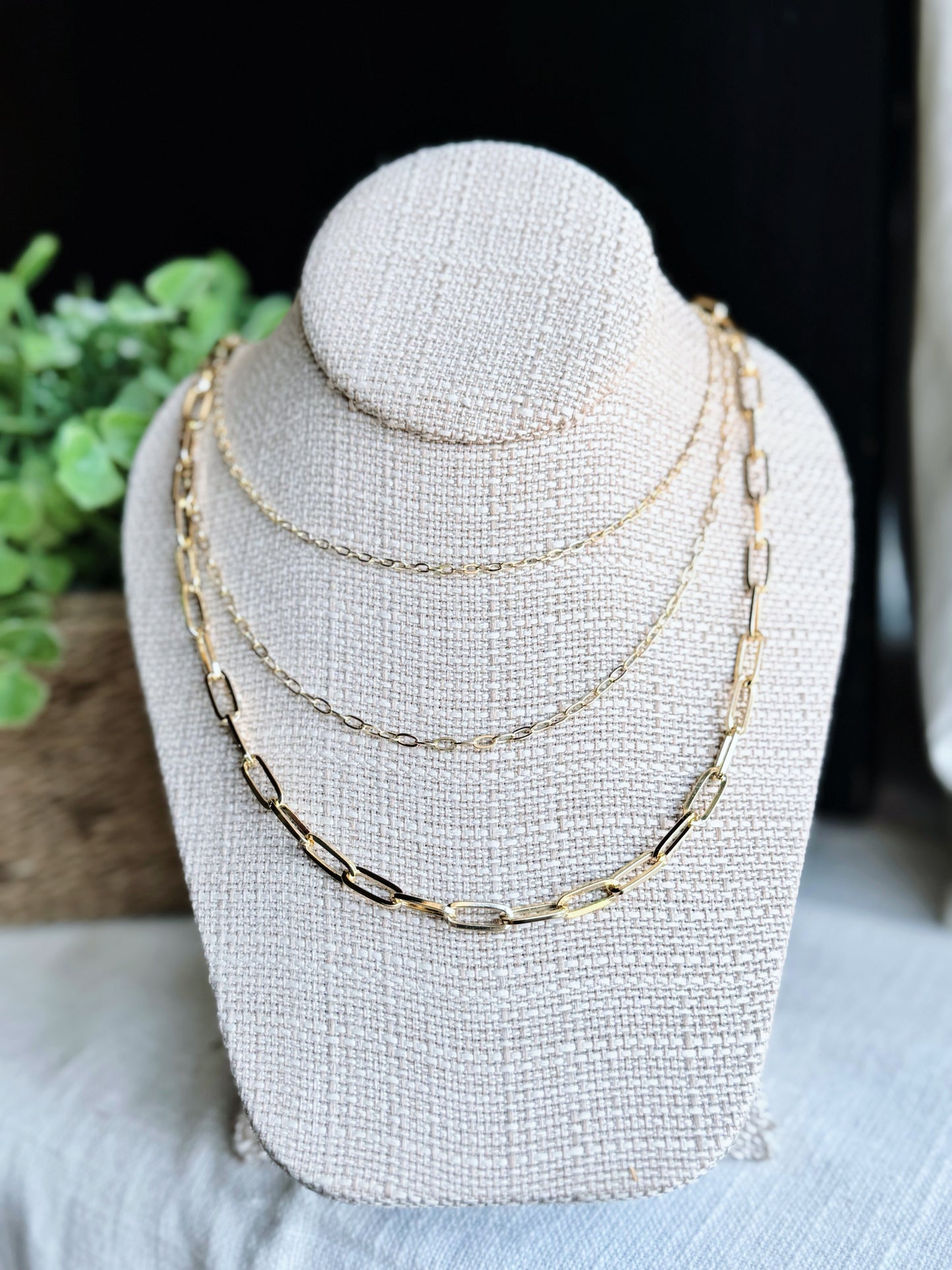 Triple Oval Chain Link Necklace