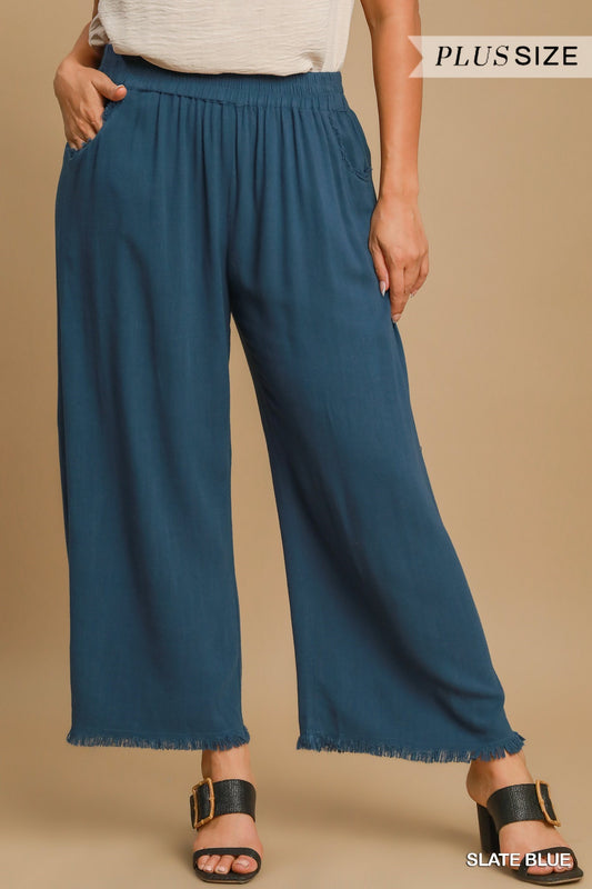 Curvy Blue Linen Frayed Hem Pants